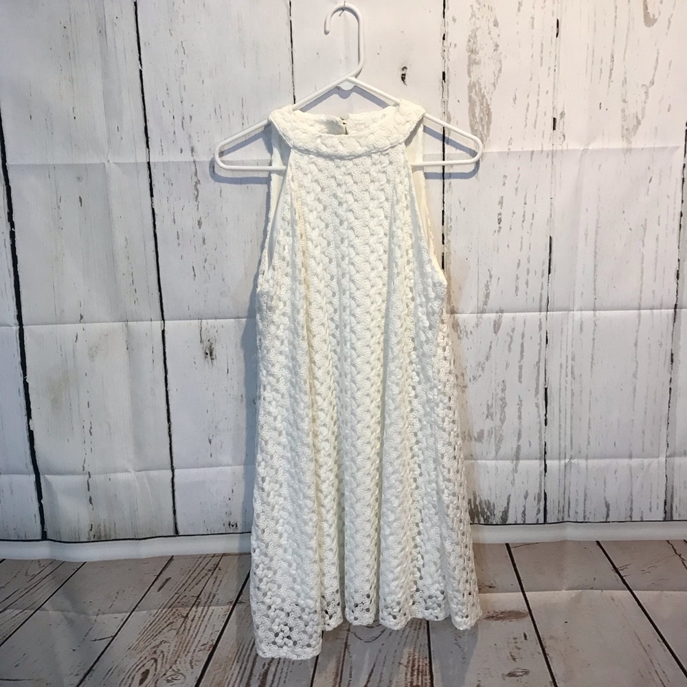 Alya white dress. Size L.